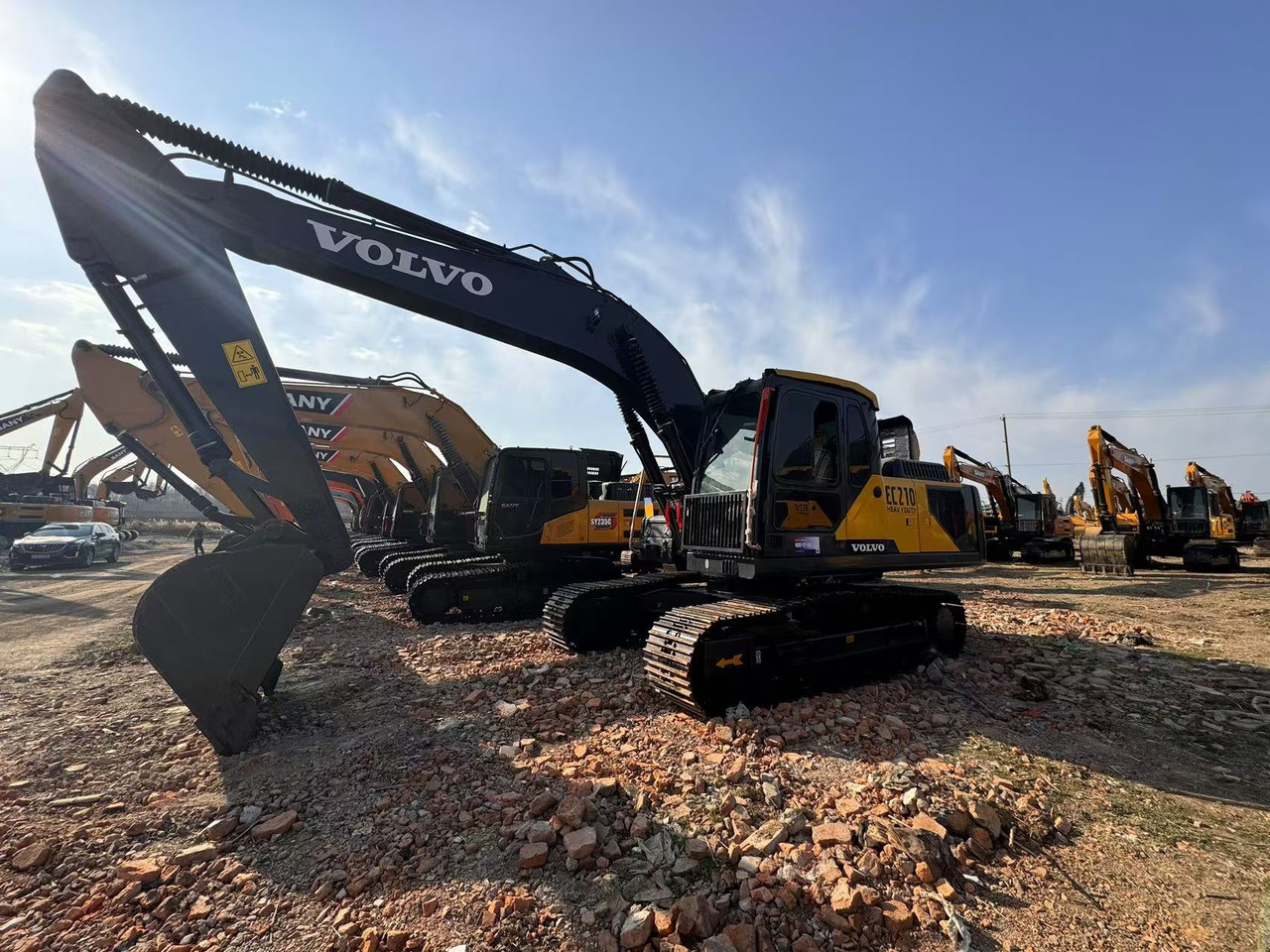 VOLVO Used Excellent Excavator EC210 on Sale - Гусеничный экскаватор: фото 4 VOLVO Used Excellent Excavator EC210 on Sale - Гусеничный экскаватор: фото 4
