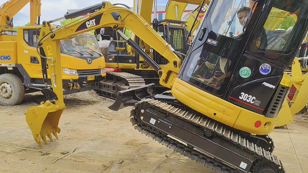 CATERPILLAR 303C - Мини-экскаватор: фото 5 CATERPILLAR 303C - Мини-экскаватор: фото 5