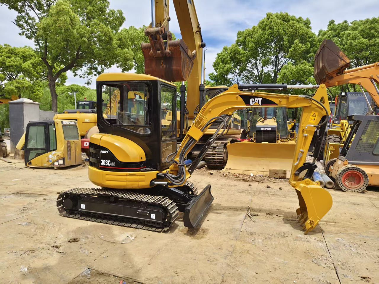 CATERPILLAR 303C - Мини-экскаватор: фото 3 CATERPILLAR 303C - Мини-экскаватор: фото 3