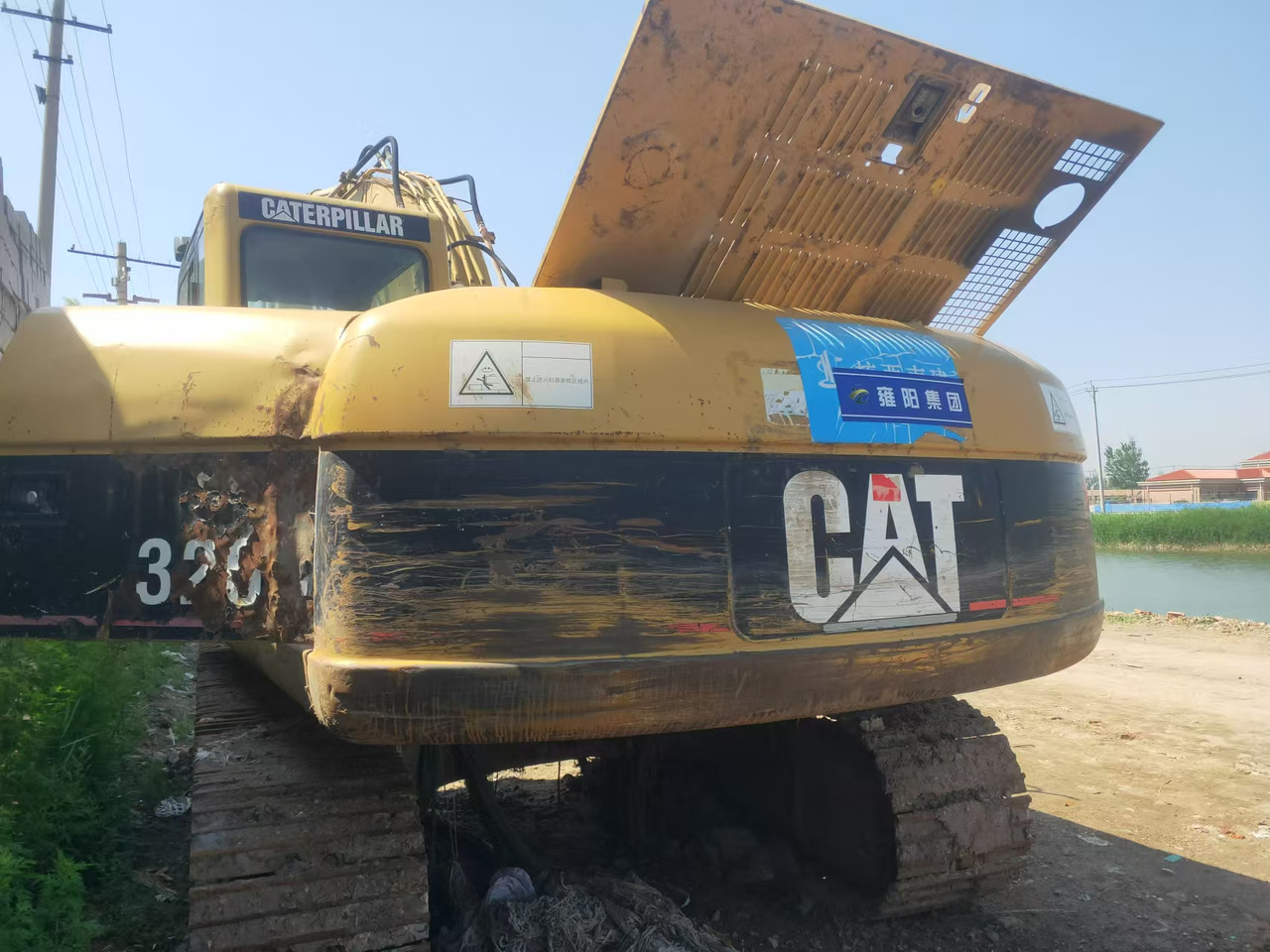 CATERPILLAR 320C - Гусеничный экскаватор: фото 1 CATERPILLAR 320C - Гусеничный экскаватор: фото 1