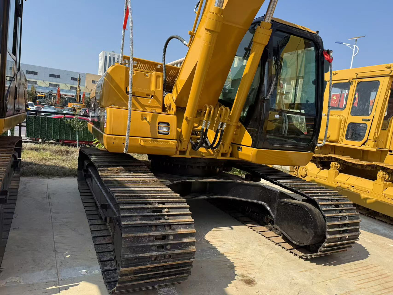 CATERPILLAR 320C - Гусеничный экскаватор: фото 3 CATERPILLAR 320C - Гусеничный экскаватор: фото 3
