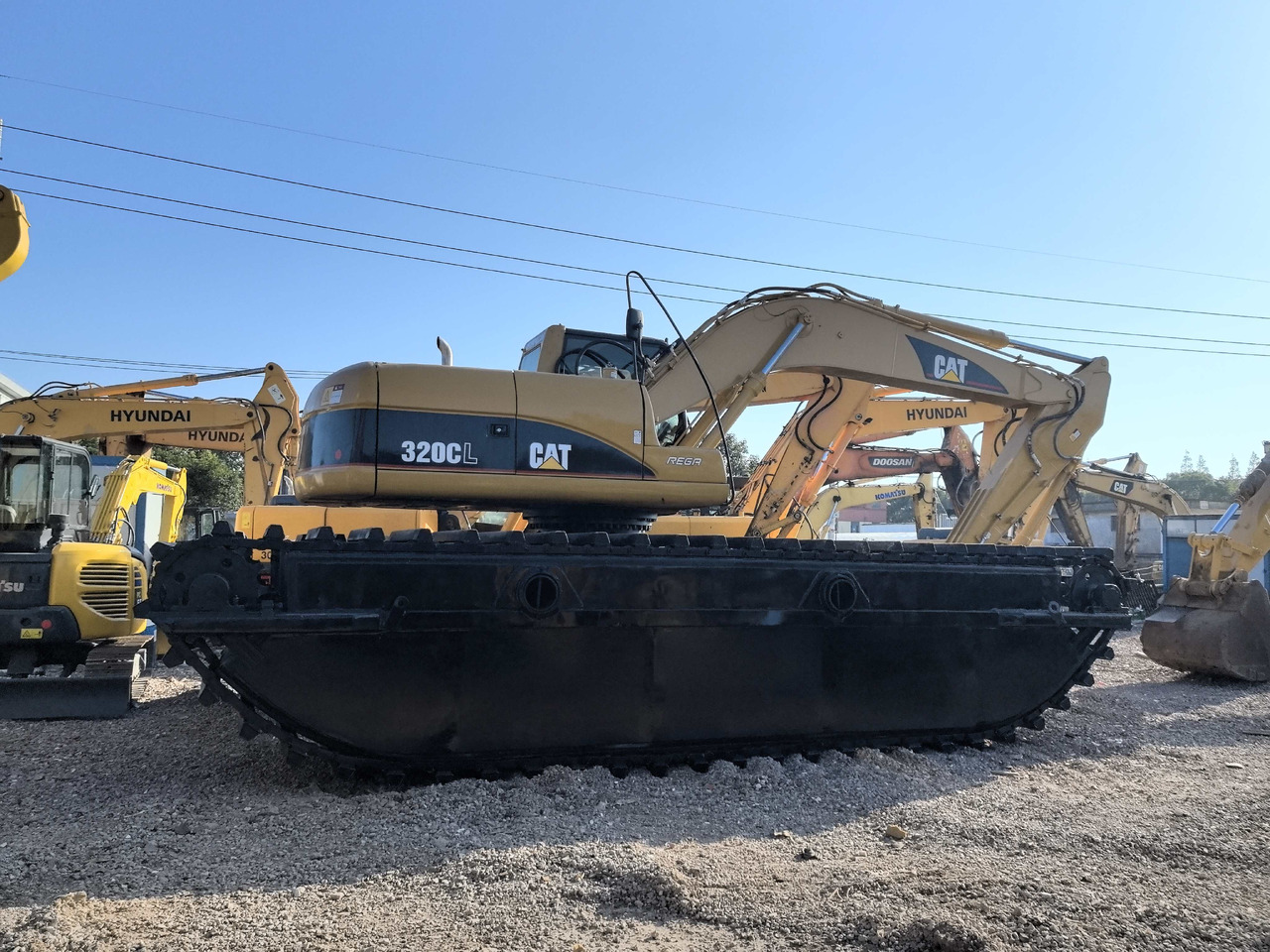 CATERPILLAR 320C - Водный экскаватор: фото 1 CATERPILLAR 320C - Водный экскаватор: фото 1
