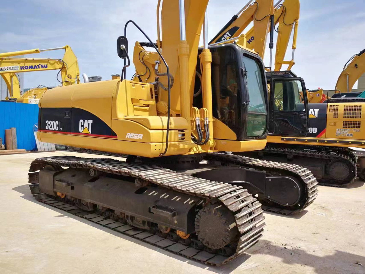CATERPILLAR 320CL - Гусеничный экскаватор: фото 3 CATERPILLAR 320CL - Гусеничный экскаватор: фото 3