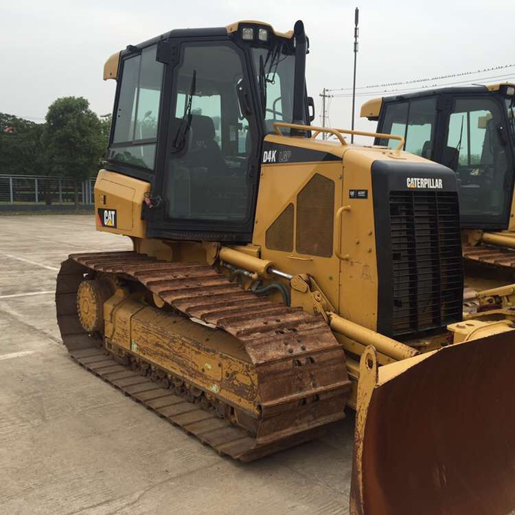 CATERPILLAR D4K - Бульдозер: фото 3 CATERPILLAR D4K - Бульдозер: фото 3