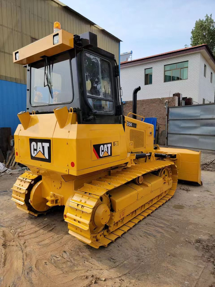 CATERPILLAR D5K - Бульдозер: фото 4 CATERPILLAR D5K - Бульдозер: фото 4