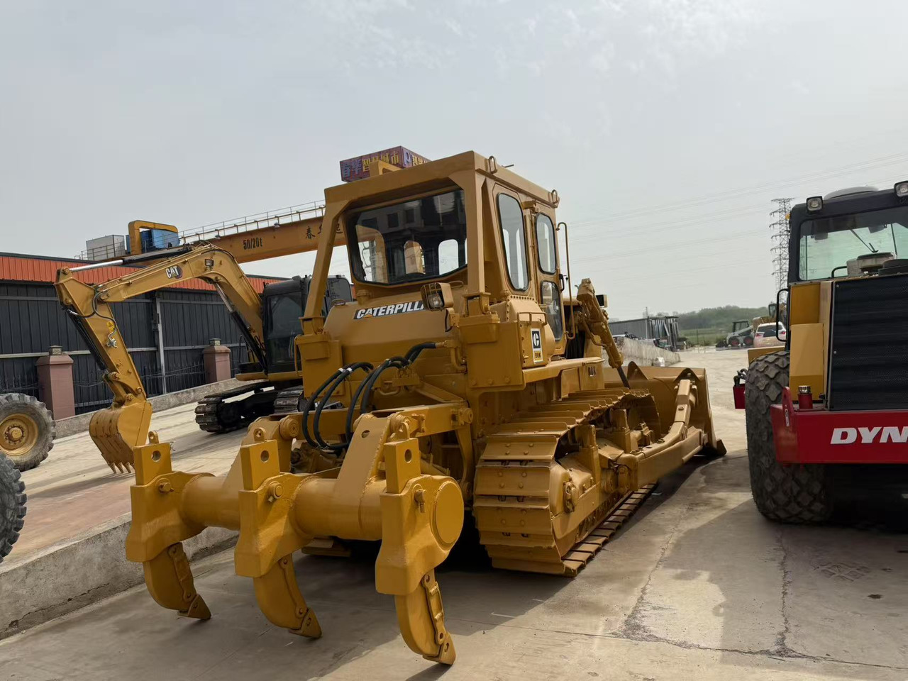 CATERPILLAR D8K - Бульдозер: фото 2 CATERPILLAR D8K - Бульдозер: фото 2