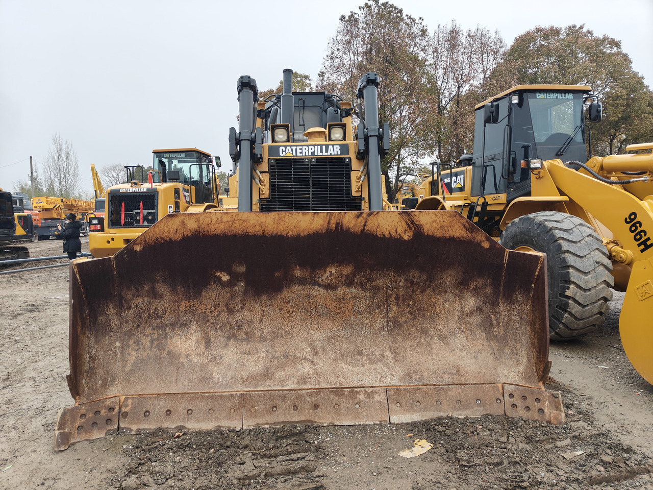 CATERPILLAR D8R - Бульдозер: фото 3 CATERPILLAR D8R - Бульдозер: фото 3