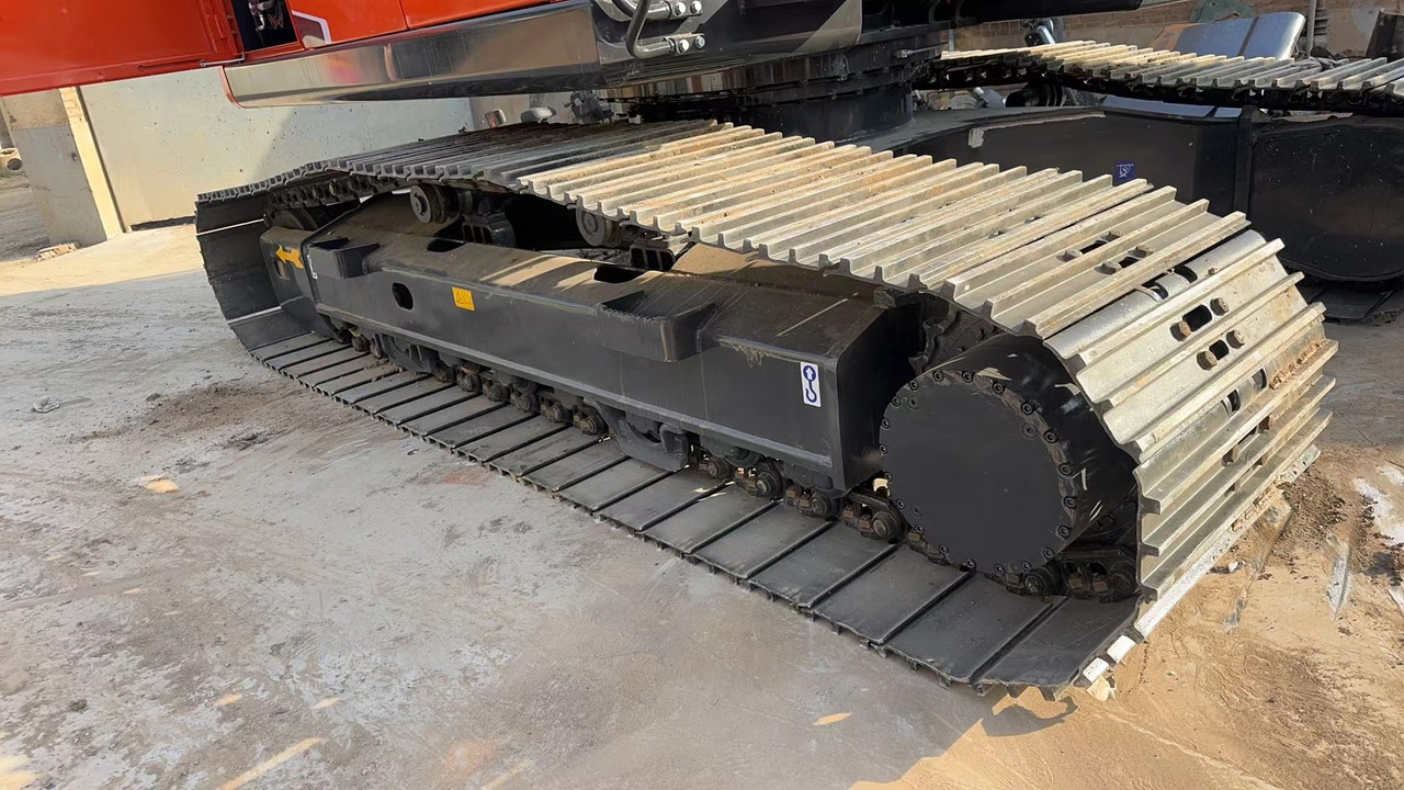 DOOSAN DX225LC-7 - Гусеничный экскаватор: фото 4 DOOSAN DX225LC-7 - Гусеничный экскаватор: фото 4