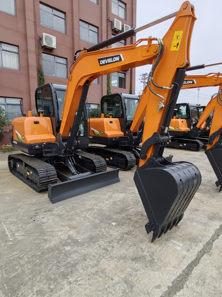 DOOSAN DX60E-10N - Гусеничный экскаватор: фото 4 DOOSAN DX60E-10N - Гусеничный экскаватор: фото 4