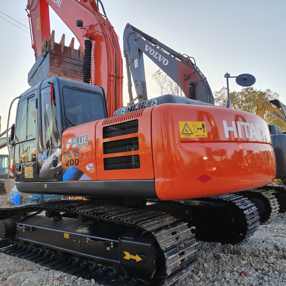 HITACHI ZX200-5G [ - Гусеничный экскаватор: фото 1 HITACHI ZX200-5G [ - Гусеничный экскаватор: фото 1