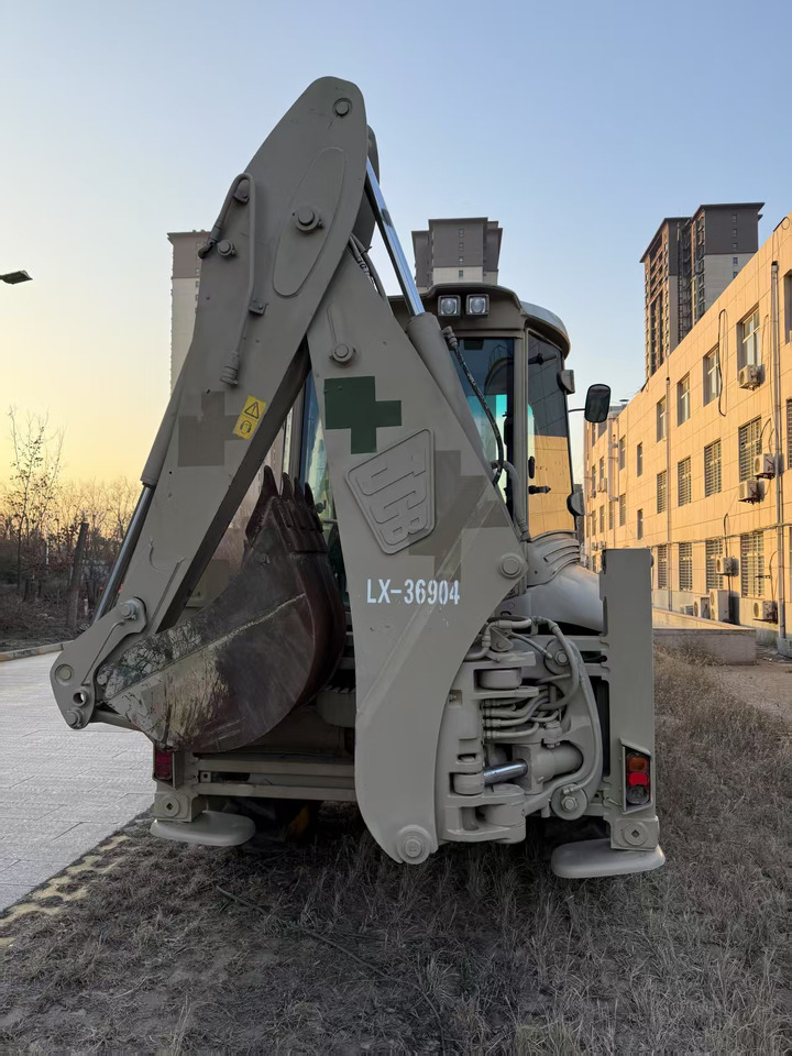 JCB 3CX - Экскаватор-погрузчик: фото 5 JCB 3CX - Экскаватор-погрузчик: фото 5