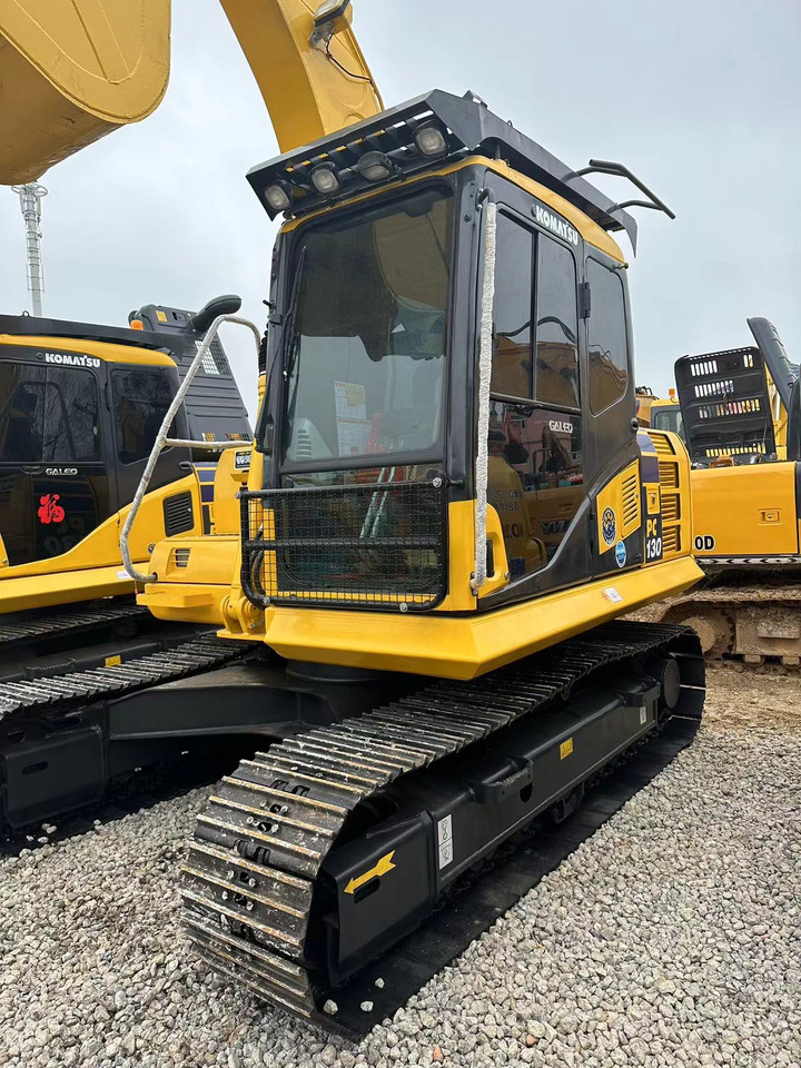 KOMATSU PC130-7 - Гусеничный экскаватор: фото 4 KOMATSU PC130-7 - Гусеничный экскаватор: фото 4