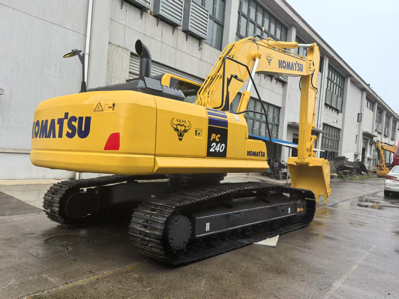 Гусеничный экскаватор KOMATSU PC240LC-8M0: фото 6 Гусеничный экскаватор KOMATSU PC240LC-8M0: фото 6