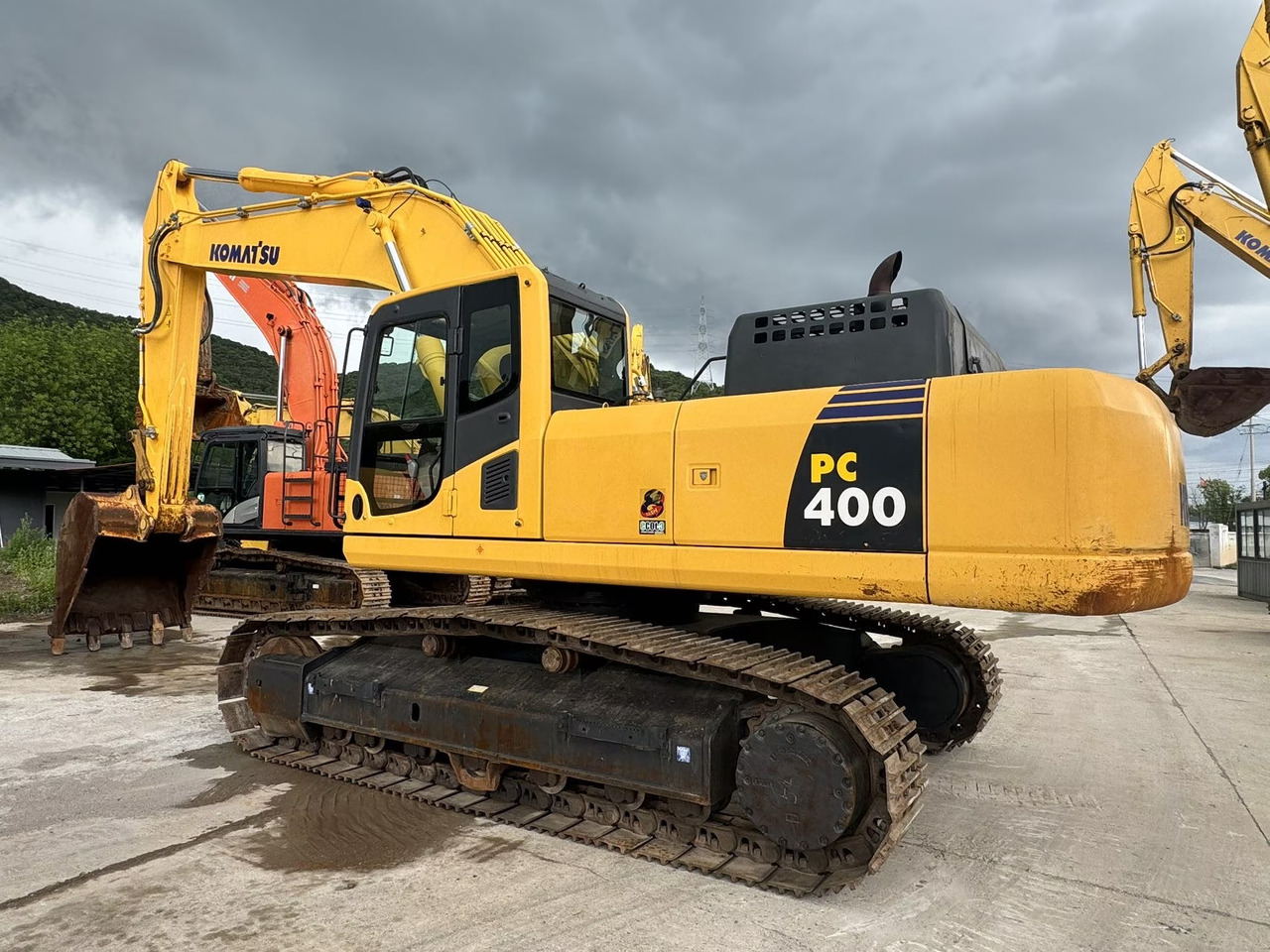 KOMATSU PC400-8R - Гусеничный экскаватор: фото 2 KOMATSU PC400-8R - Гусеничный экскаватор: фото 2