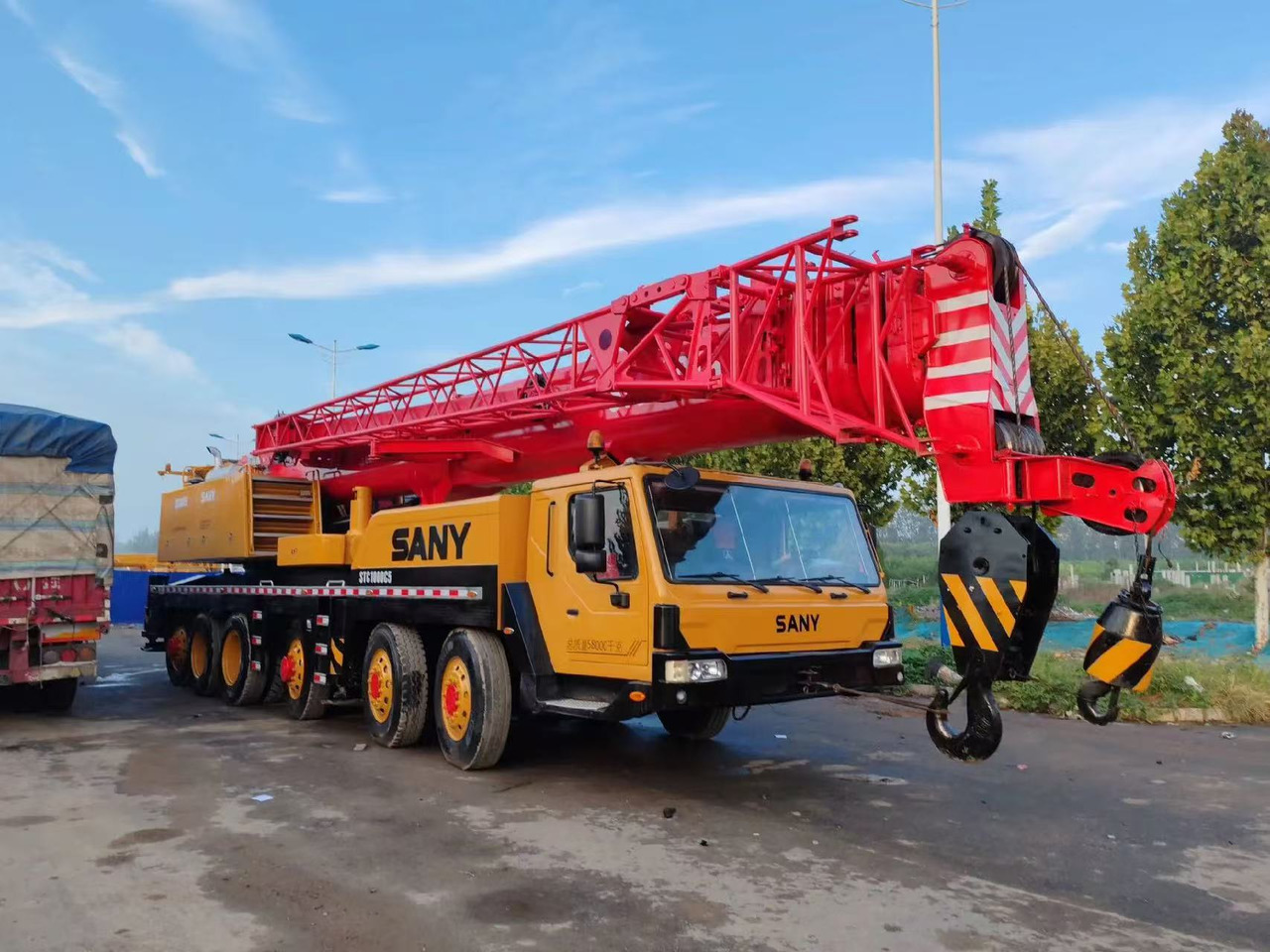 SANY STC1000C5 - Мобильный кран: фото 1 SANY STC1000C5 - Мобильный кран: фото 1