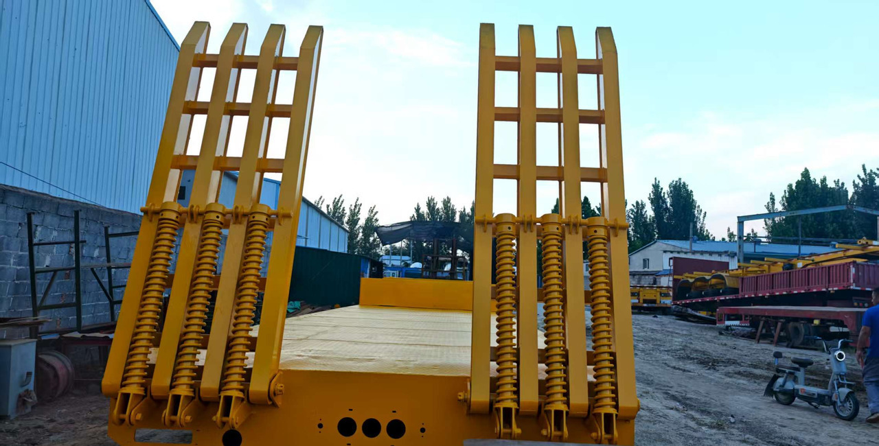 Trailer - Прицеп-контейнеровоз/ Сменный кузов: фото 4 Trailer - Прицеп-контейнеровоз/ Сменный кузов: фото 4