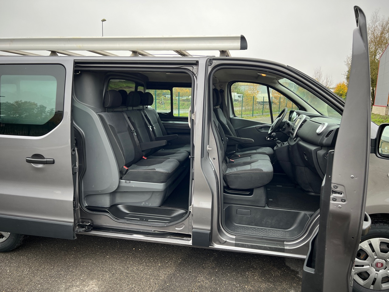 FIAT Talento 6 Places L2H1 EcoJet 145ch Chaine - Грузопассажирский фургон: фото 2 FIAT Talento 6 Places L2H1 EcoJet 145ch Chaine - Грузопассажирский фургон: фото 2