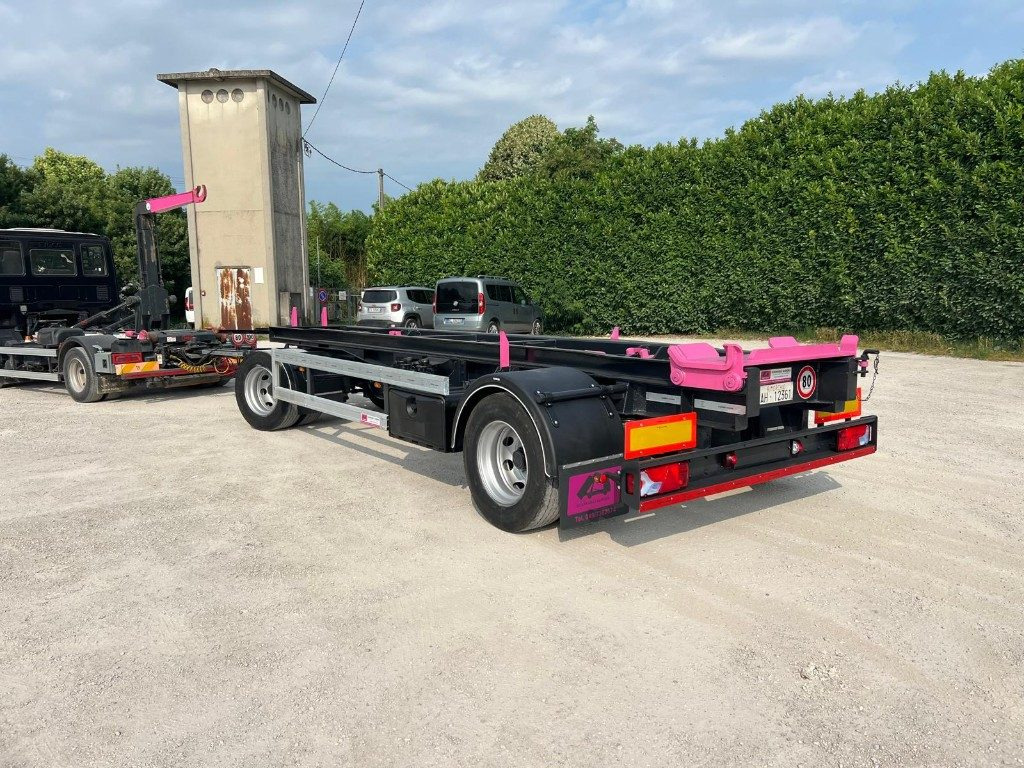 ATLAS RIMORCHIO ATLAS SCARRABILE - Прицеп мультилифт/ Бункеровоз: фото 1 ATLAS RIMORCHIO ATLAS SCARRABILE - Прицеп мультилифт/ Бункеровоз: фото 1