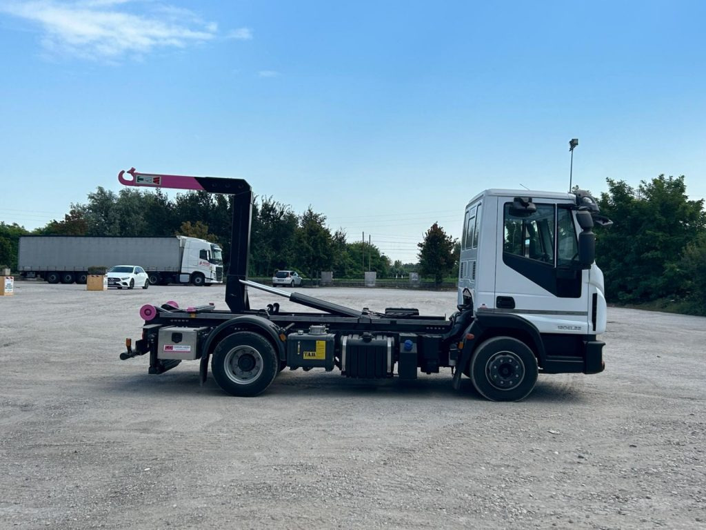 Крюковой мультилифт IVECO 120EL22 CON SCARRABILE NUOVO: фото 6