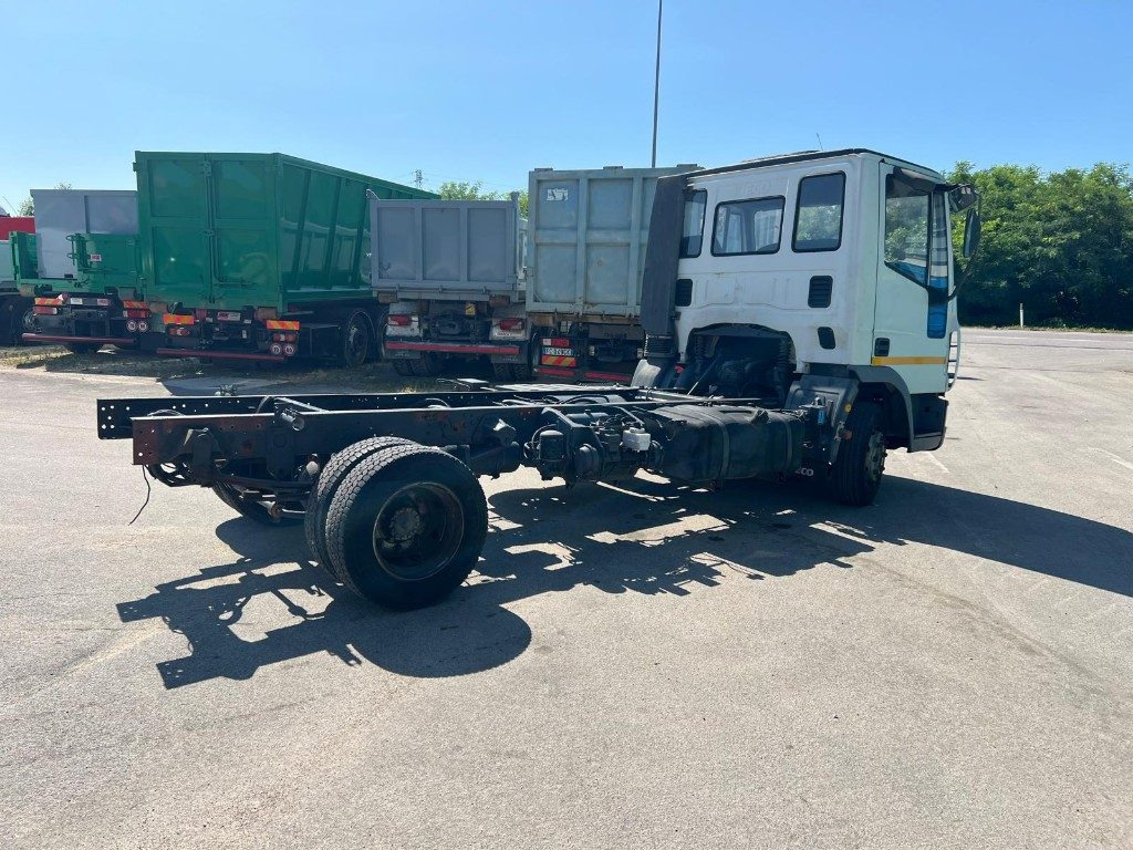 IVECO 80E15 A TELAIO - Грузовик-шасси: фото 3 IVECO 80E15 A TELAIO - Грузовик-шасси: фото 3