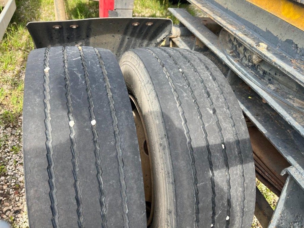 Прицеп мультилифт/ Бункеровоз PIACENZA RIMORCHIO PIACENZA SCARRABILE BALESTRATO: фото 10 Прицеп мультилифт/ Бункеровоз PIACENZA RIMORCHIO PIACENZA SCARRABILE BALESTRATO: фото 10