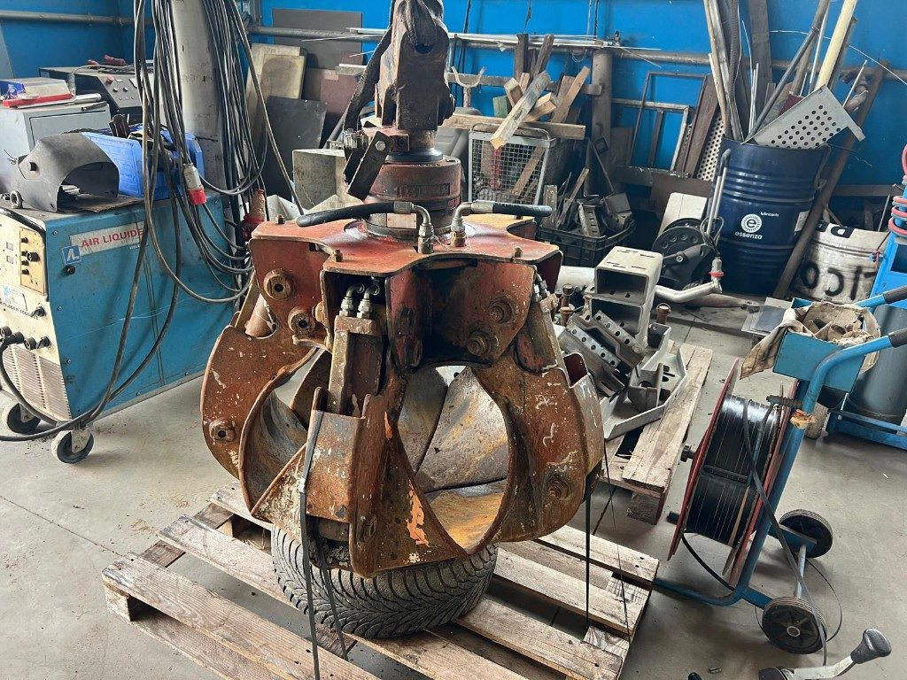 POLIPO USATO ROZZI A 5 PALE - Грейфер: фото 4 POLIPO USATO ROZZI A 5 PALE - Грейфер: фото 4