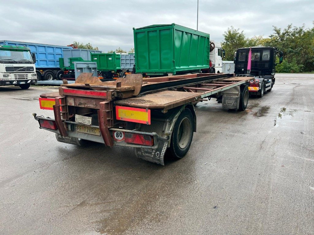 VIBERTI RIMORCHIO VIBERTI SCARRABILE PNEUMATICO - Прицеп мультилифт/ Бункеровоз: фото 3 VIBERTI RIMORCHIO VIBERTI SCARRABILE PNEUMATICO - Прицеп мультилифт/ Бункеровоз: фото 3