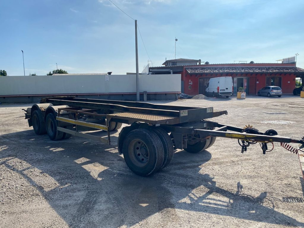 ZORZI 26 R 070 19 A SCARRABILE BALESTRATO - Прицеп мультилифт/ Бункеровоз: фото 5 ZORZI 26 R 070 19 A SCARRABILE BALESTRATO - Прицеп мультилифт/ Бункеровоз: фото 5