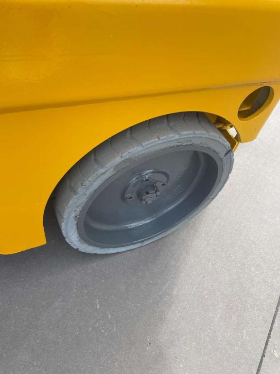 Haulotte COMPACT 10N - Ножничный подъемник: фото 5 Haulotte COMPACT 10N - Ножничный подъемник: фото 5