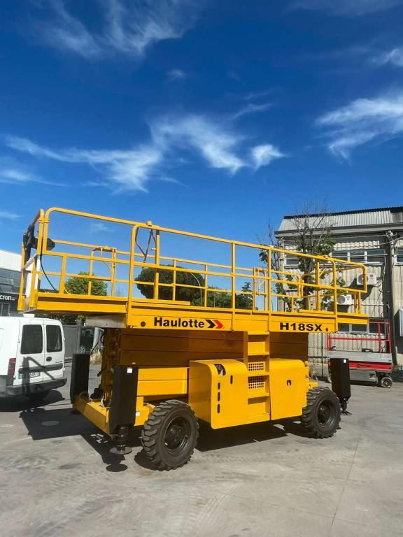 Haulotte HA18SX - Ножничный подъемник: фото 1 Haulotte HA18SX - Ножничный подъемник: фото 1