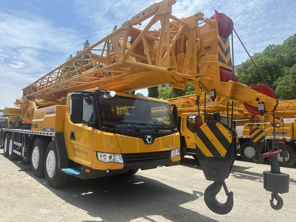 XCMG 70 ton QY70KC XCT75 QY75K QY70KS QY50KC QY100K truck crane - Мобильный кран: фото 1 XCMG 70 ton QY70KC XCT75 QY75K QY70KS QY50KC QY100K truck crane - Мобильный кран: фото 1