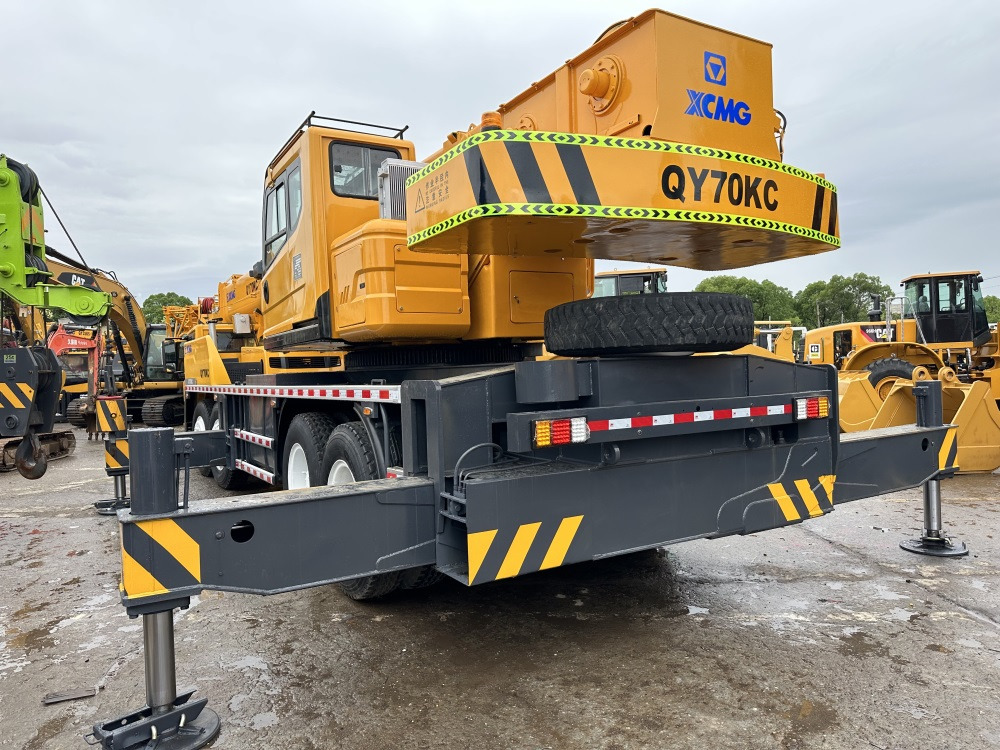 XCMG 70 ton QY70KC XCT75 QY75K QY70KS QY50KC QY100K xct80 truck crane - Мобильный кран: фото 5 XCMG 70 ton QY70KC XCT75 QY75K QY70KS QY50KC QY100K xct80 truck crane - Мобильный кран: фото 5