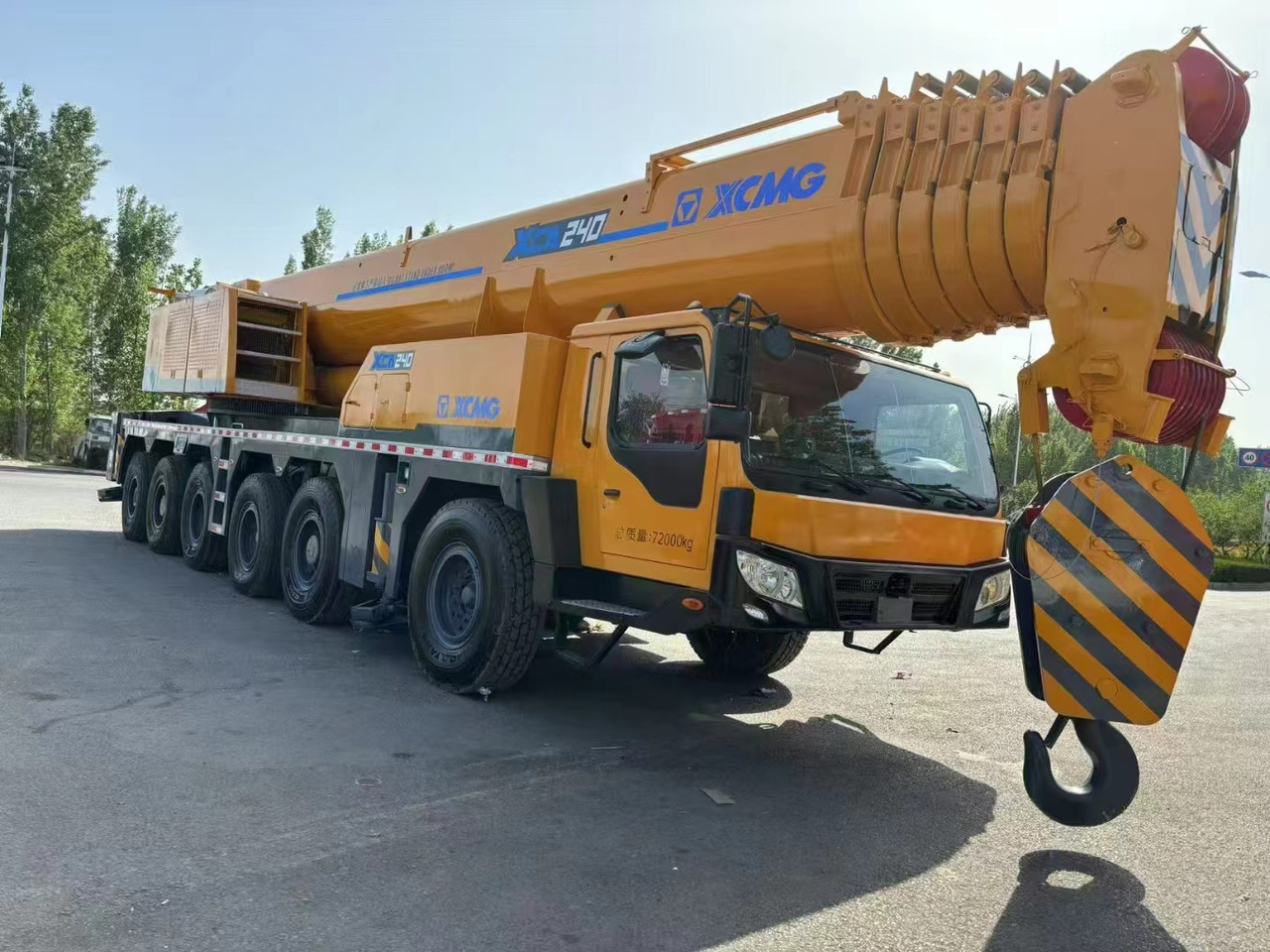 XCMG QAY240 XCT240 XCA240 QY240K 240ton 250ton 300ton 260ton 200ton 220ton crane - Вседорожный кран: фото 1 XCMG QAY240 XCT240 XCA240 QY240K 240ton 250ton 300ton 260ton 200ton 220ton crane - Вседорожный кран: фото 1