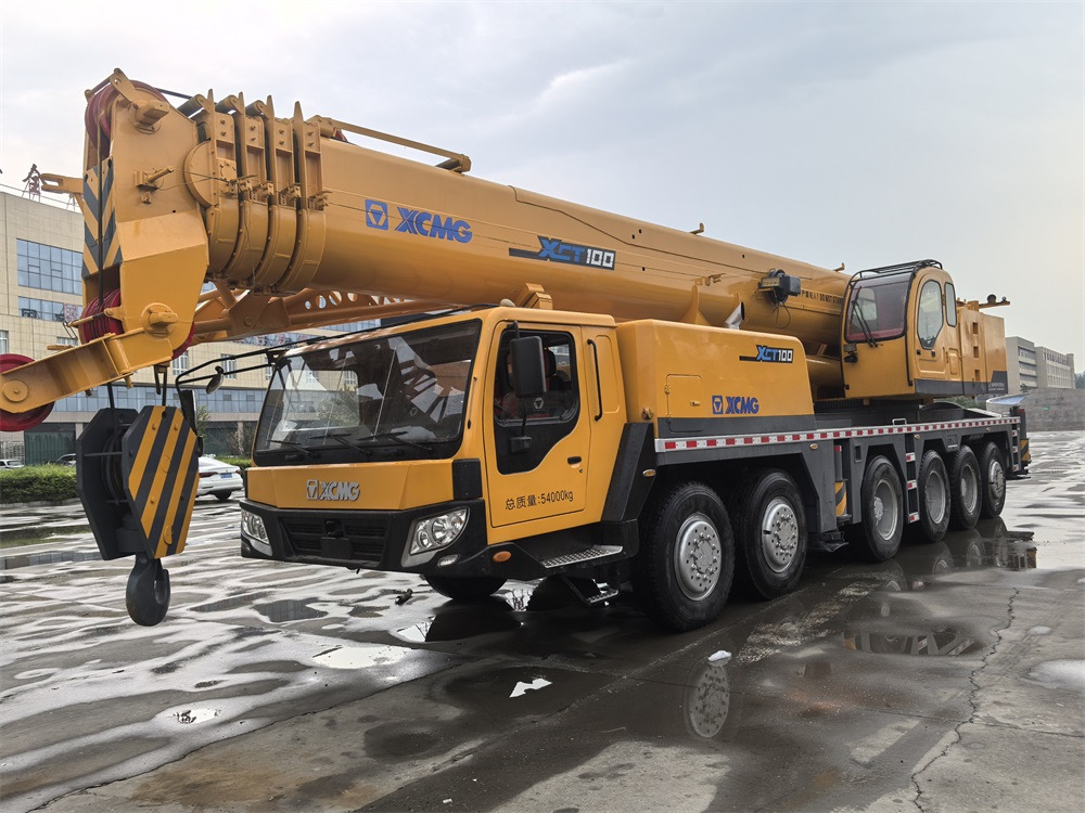 XCMG QY100K QY130K QY160K QAY200 QAY240 QAY300 QAY350 used truck crane - Мобильный кран: фото 2 XCMG QY100K QY130K QY160K QAY200 QAY240 QAY300 QAY350 used truck crane - Мобильный кран: фото 2