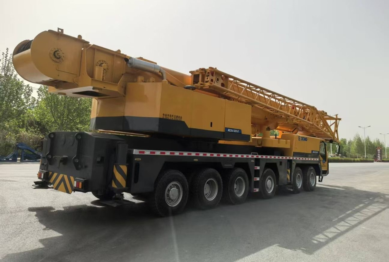 XCMG QY130K 130 ton 120 ton 140ton 150ton 160ton 200t truck crane - Мобильный кран: фото 4 XCMG QY130K 130 ton 120 ton 140ton 150ton 160ton 200t truck crane - Мобильный кран: фото 4