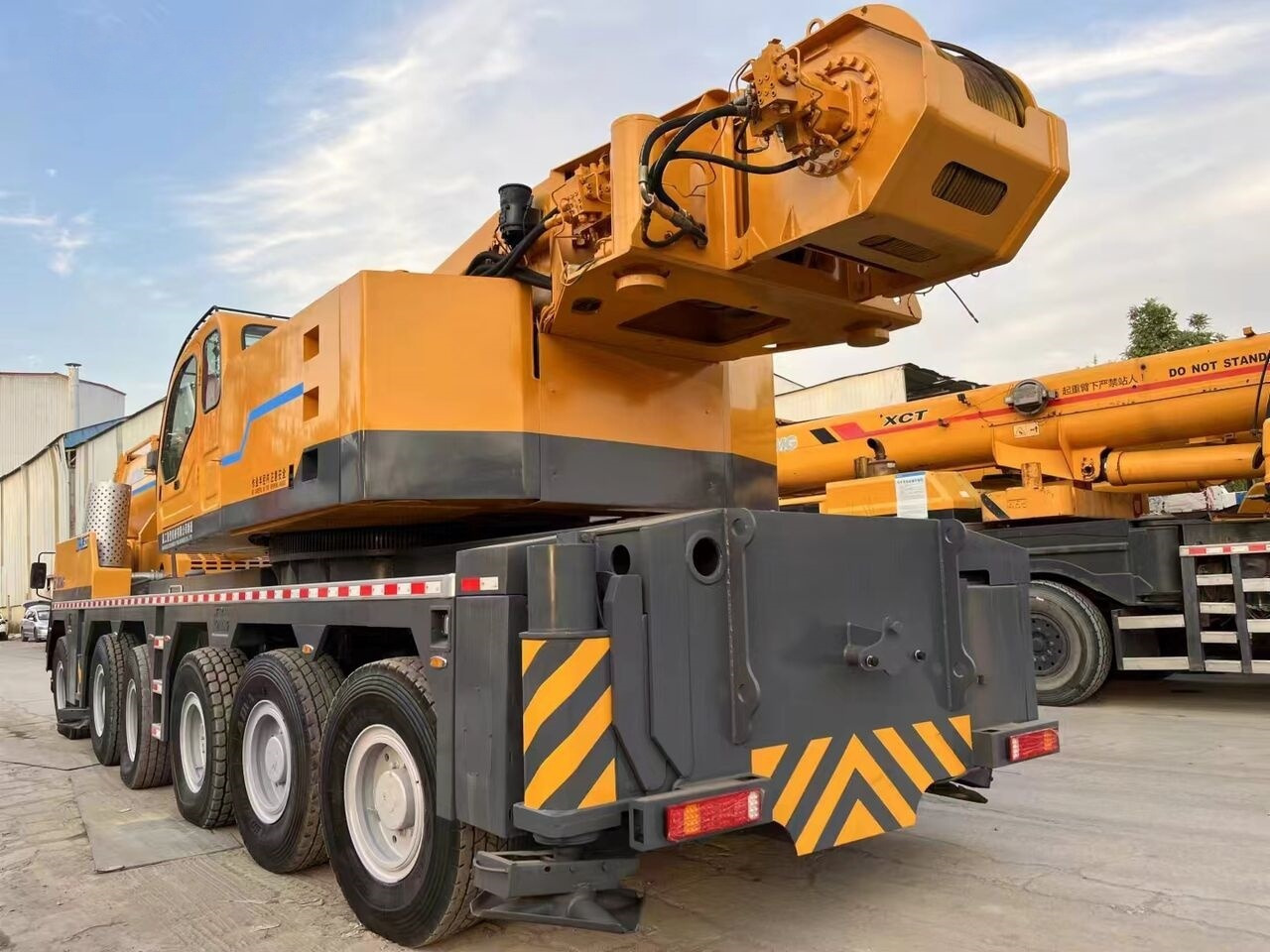 XCMG XCA300 QAY300 QY300K 300Ton Used Mobile Crane - Мобильный кран: фото 3 XCMG XCA300 QAY300 QY300K 300Ton Used Mobile Crane - Мобильный кран: фото 3