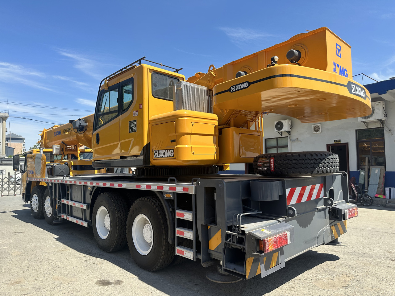 XCMG qy50kc qy50k xct55 qy55kc qy25k5c 50ton 55 ton 70 ton 85 ton 90 ton 100 ton 110 ton 130 ton truck crane - Мобильный кран: фото 4 XCMG qy50kc qy50k xct55 qy55kc qy25k5c 50ton 55 ton 70 ton 85 ton 90 ton 100 ton 110 ton 130 ton truck crane - Мобильный кран: фото 4