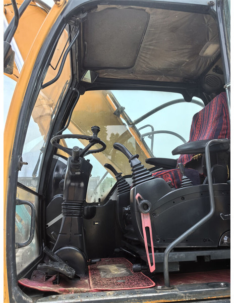 Колёсный экскаватор Hyundai R210W-9S: фото 11 Колёсный экскаватор Hyundai R210W-9S: фото 11