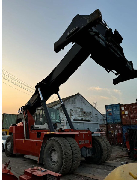 Kalmar DRU450 - Ричстакер: фото 4 Kalmar DRU450 - Ричстакер: фото 4