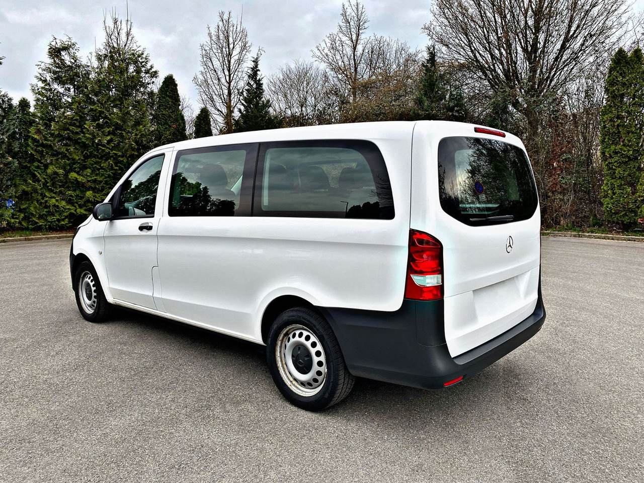 Mercedes-Benz Vito Tourer 114 CDI|Pro|Allrad|lang|8-Sitze|19% - Пассажирский фургон: фото 5 Mercedes-Benz Vito Tourer 114 CDI|Pro|Allrad|lang|8-Sitze|19% - Пассажирский фургон: фото 5