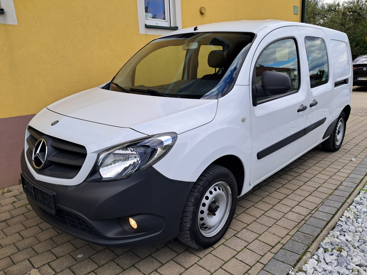 MERCEDES-BENZ Citan 109 CDI 5-Sitzer DKA | Schiebet. beids. | Klima | - Лёгкий коммерческий автомобиль, Грузопассажирский фургон: фото 1 MERCEDES-BENZ Citan 109 CDI 5-Sitzer DKA | Schiebet. beids. | Klima | - Лёгкий коммерческий автомобиль, Грузопассажирский фургон: фото 1