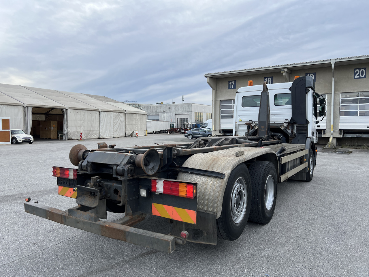 MERCEDES-BENZ Actros 25 41 | Retarder | Kupplung | Differenzial | Liftachse - Крюковой мультилифт: фото 4 MERCEDES-BENZ Actros 25 41 | Retarder | Kupplung | Differenzial | Liftachse - Крюковой мультилифт: фото 4