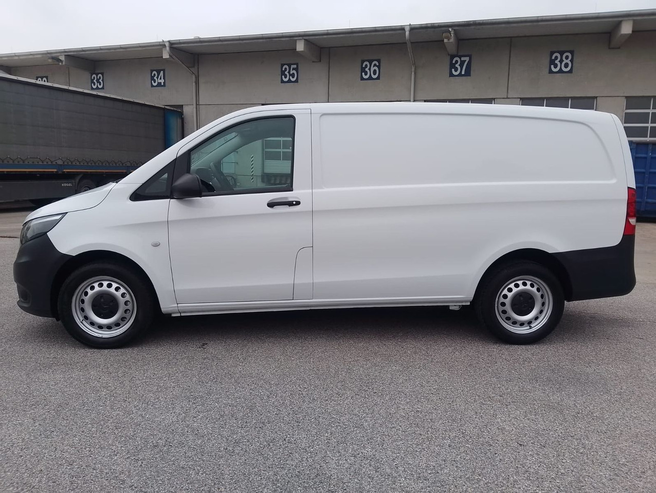 Mercedes-Benz VITO 116 CDI - Цельнометаллический фургон: фото 5 Mercedes-Benz VITO 116 CDI - Цельнометаллический фургон: фото 5