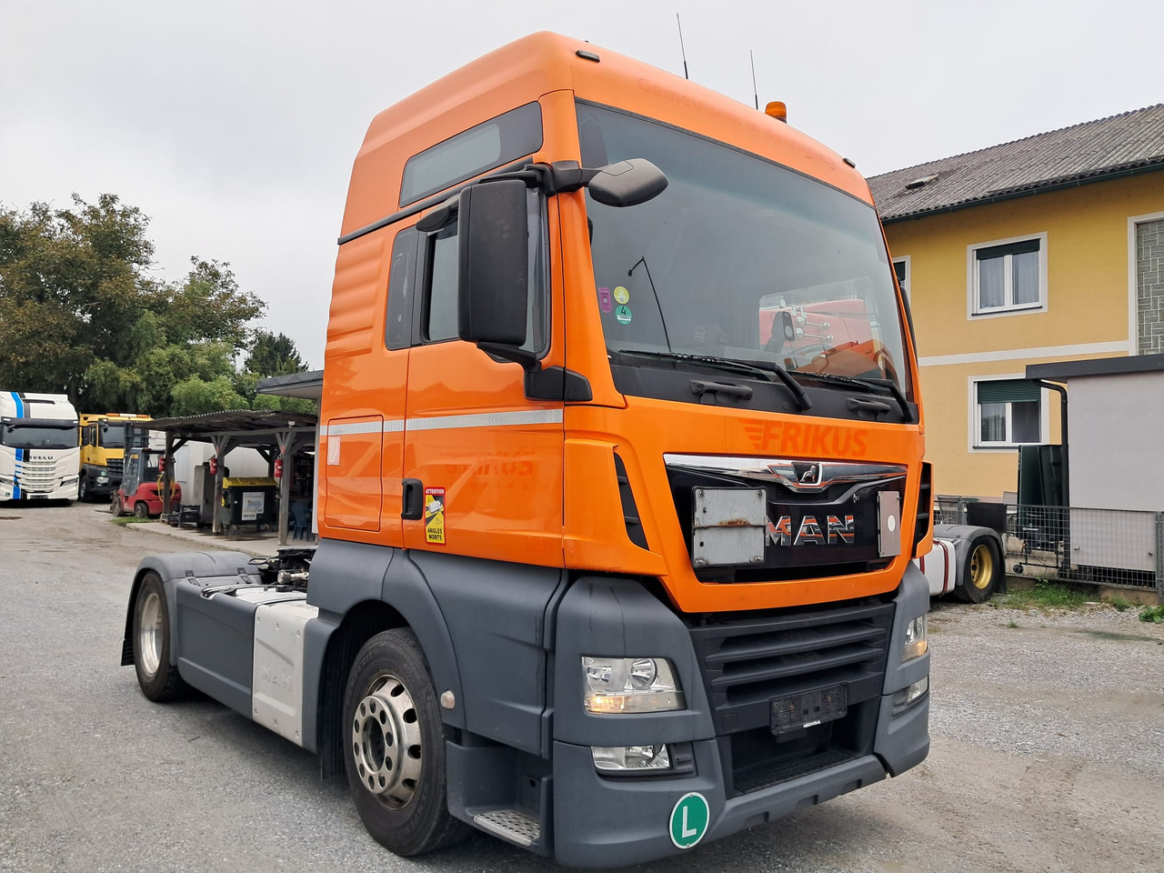MAN TGX 18.460 ADR | Retarder | Standklima | ASR - Тягач: фото 2 MAN TGX 18.460 ADR | Retarder | Standklima | ASR - Тягач: фото 2