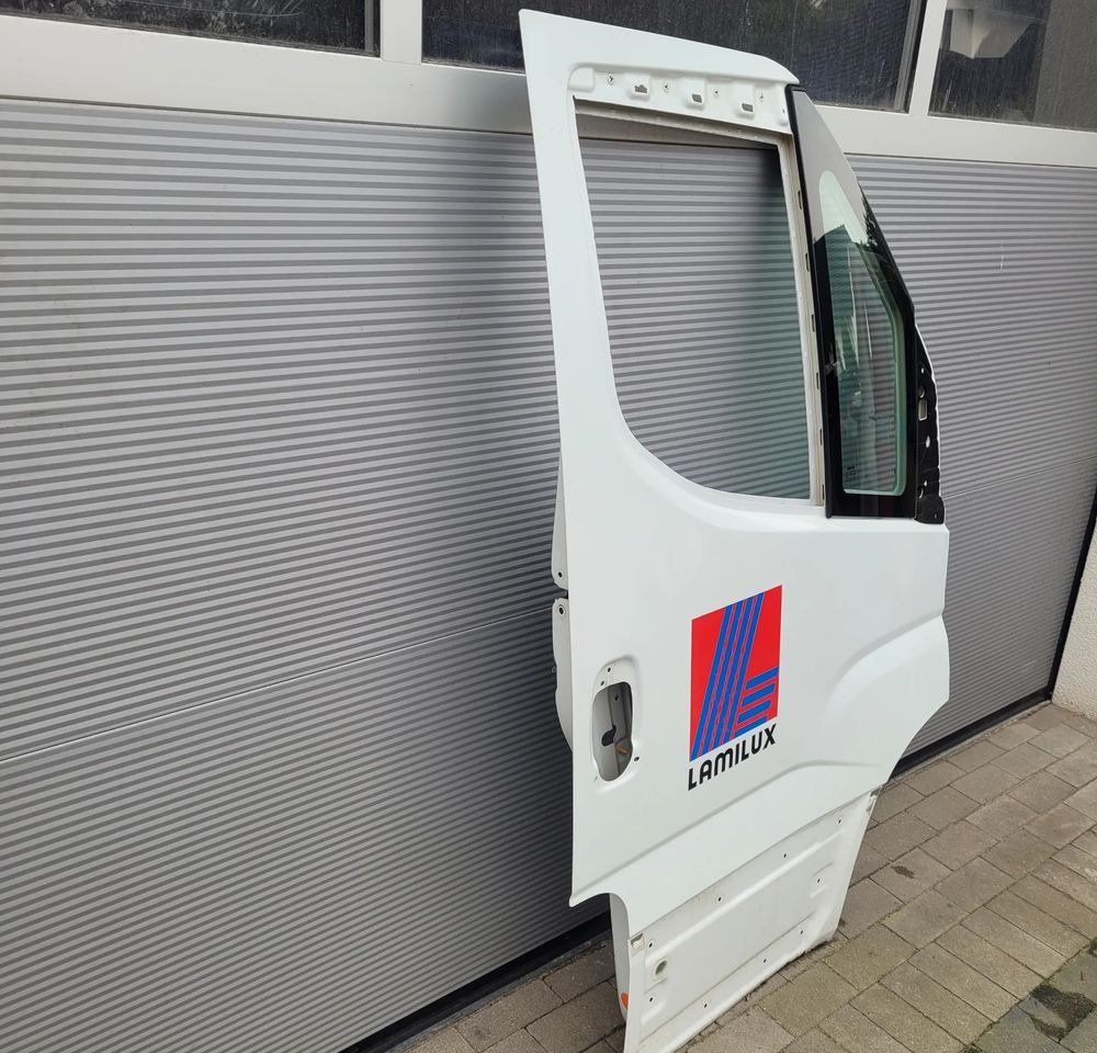 DRZWI IVECO DAILY NM RH. LUB LH. CANA ZA SZT. CHWALIM116 - Дверь и запчасти для Лёгких коммерческих автомобилей: фото 2 DRZWI IVECO DAILY NM RH. LUB LH. CANA ZA SZT. CHWALIM116 - Дверь и запчасти для Лёгких коммерческих автомобилей: фото 2