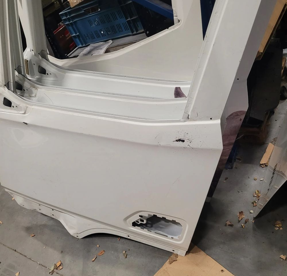 DRZWI LEWE DAF XG XD NOWY MODEL ORYGINAŁ CHWALIM116 - Дверь и запчасти для Грузовиков: фото 3 DRZWI LEWE DAF XG XD NOWY MODEL ORYGINAŁ CHWALIM116 - Дверь и запчасти для Грузовиков: фото 3