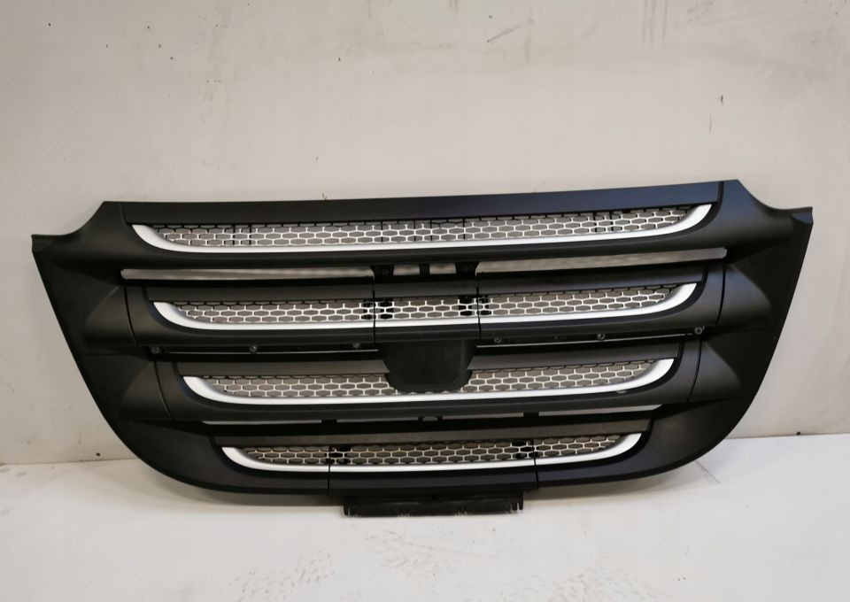 GRILL ATRAPA DAF XF 106 lift ORYGINAŁ 2048272 - Решётка радиатора для Грузовиков: фото 1 GRILL ATRAPA DAF XF 106 lift ORYGINAŁ 2048272 - Решётка радиатора для Грузовиков: фото 1