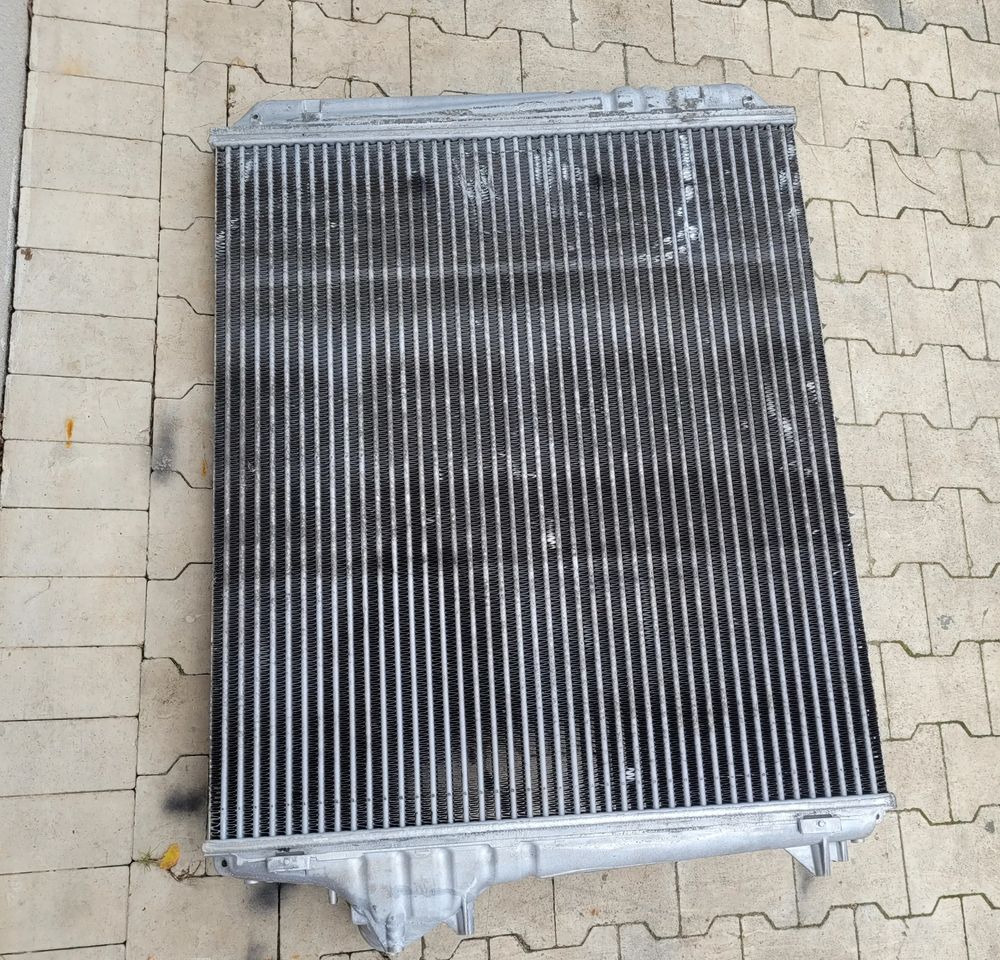 INTERCOOLER VOLVO FH4 RENAULT RANGE T 21631996 ORYGINAŁ CHWALIM116 - Система охлаждения для Грузовиков: фото 2 INTERCOOLER VOLVO FH4 RENAULT RANGE T 21631996 ORYGINAŁ CHWALIM116 - Система охлаждения для Грузовиков: фото 2