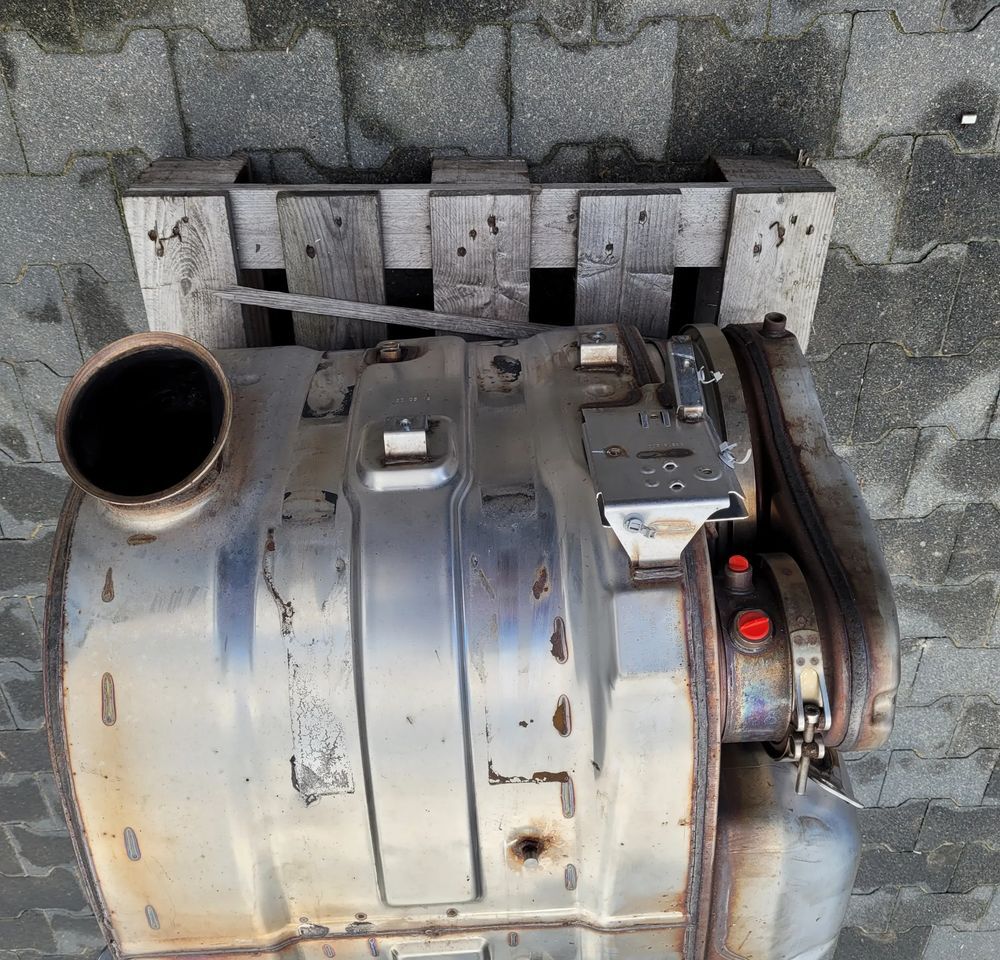 KATALIZATOR RENAULT RANGE T GAMA 23046491 CHWALIM116 - Кузов и экстерьер для Грузовиков: фото 3 KATALIZATOR RENAULT RANGE T GAMA 23046491 CHWALIM116 - Кузов и экстерьер для Грузовиков: фото 3