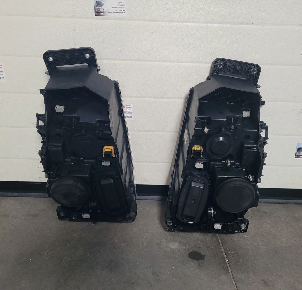 LAMPA XENON RENAULT RANGE T PRAWA LEWA - Свет/ Освещение для Грузовиков: фото 4 LAMPA XENON RENAULT RANGE T PRAWA LEWA - Свет/ Освещение для Грузовиков: фото 4